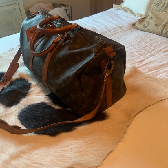 Louis Vuitton Keepall 45 Monogram Luggage Travel Bag - Picture 2 of 9